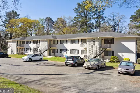 144 Jackson St, Newnan, GA 30263