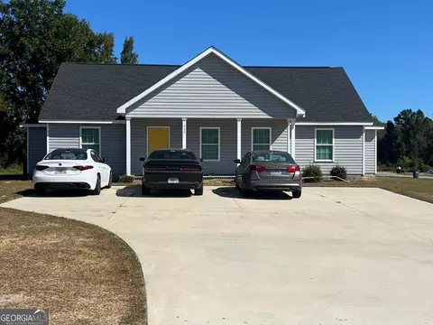 355 Glazebrook Ave, Statesboro, GA 30458