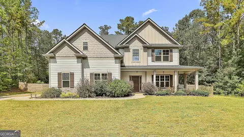 40 Couch Ct, Senoia, GA 30276
