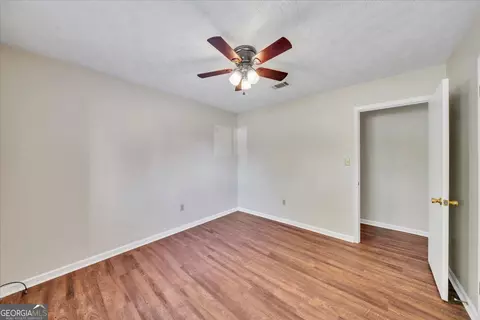 Bedroom - 403 Irvindale Dr, Dublin, GA 31021 photo 1 of 4