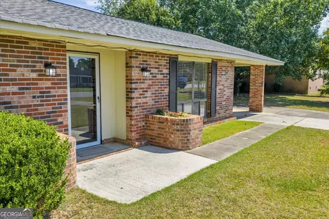 Other - 403 Irvindale Dr, Dublin, GA 31021 photo 5 of 10