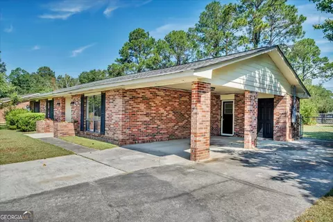 Other - 403 Irvindale Dr, Dublin, GA 31021 photo 4 of 10
