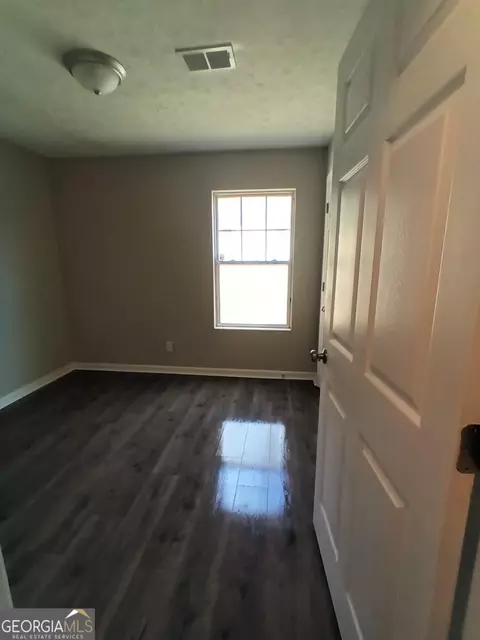 Bedroom - 202 Parker Ln, Lagrange, GA 30240 photo 2 of 2