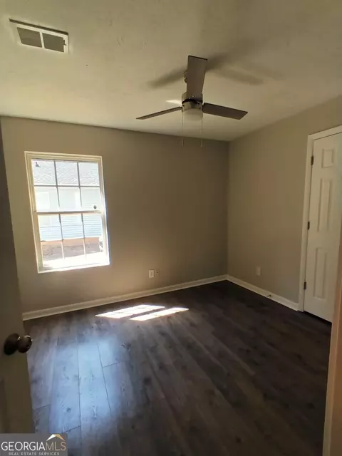 Bedroom - 202 Parker Ln, Lagrange, GA 30240 photo 1 of 2