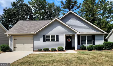 420 Mossy Ln, Gray, GA 31032