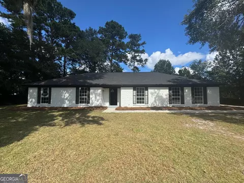 106 Saddle Ln, Guyton, GA 31312