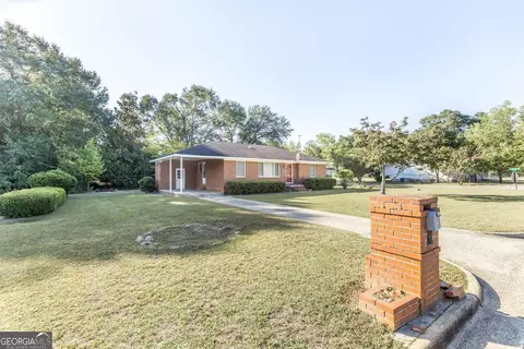 Exterior - 103 Thomas St, Dublin, GA 31021 photo 9 of 9