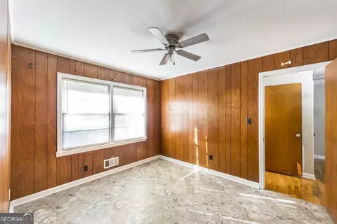 Bedroom - 103 Thomas St, Dublin, GA 31021 photo 1 of 6