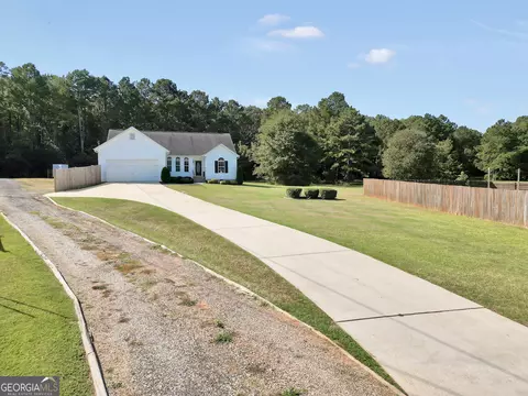 Other - 106 Dawn Ct, Jackson, GA 30233 photo 4 of 11