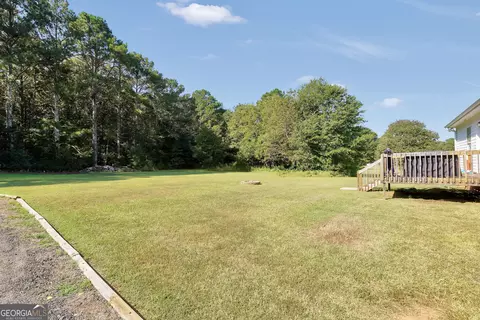 Exterior - 106 Dawn Ct, Jackson, GA 30233 photo 4 of 7