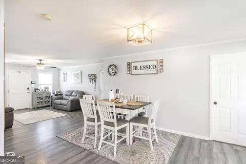 Dining - 307 Lancelot Ln, Dublin, GA 31021 photo 1 of 1