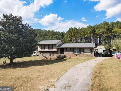 100 Shamrock Dr, Lagrange, GA 30241 photo 4