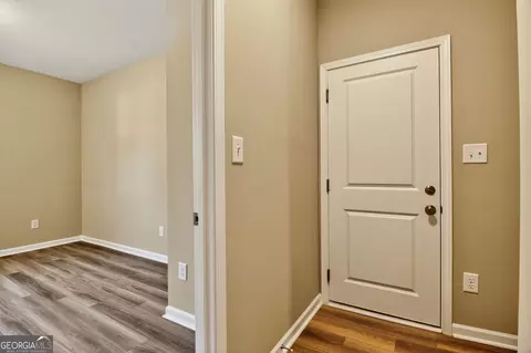 Entry Way - 103 Gnome Ct, Perry, GA 31069 photo 1 of 1