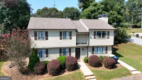 102104 Welch Pl, Athens, GA 30606