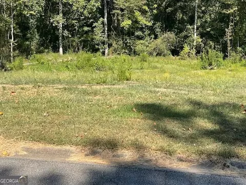 80 Indian Lake Dr, Hiram, GA 30141