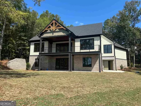 630 Rockville Springs Dr, Eatonton, GA 31024