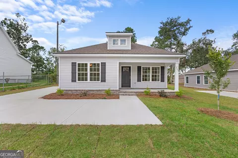 111 Zetterower Rd, Statesboro, GA 30458