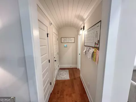 Entry Way - 354 Willow Pointe Dr, Lagrange, GA 30240 photo 5 of 10
