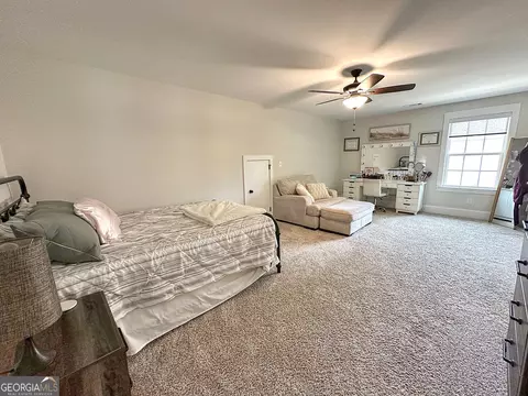 Bedroom - 354 Willow Pointe Dr, Lagrange, GA 30240 photo 5 of 9