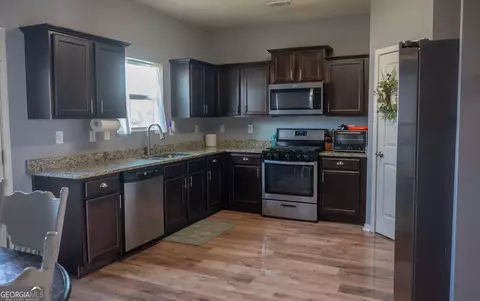 728 Independence Ave, Pendergrass, GA 30567 photo 4