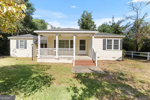 114 Pansy St, Cochran, GA 31014