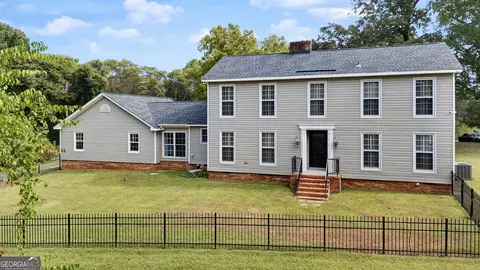 148 Simmons St, Trion, GA 30753