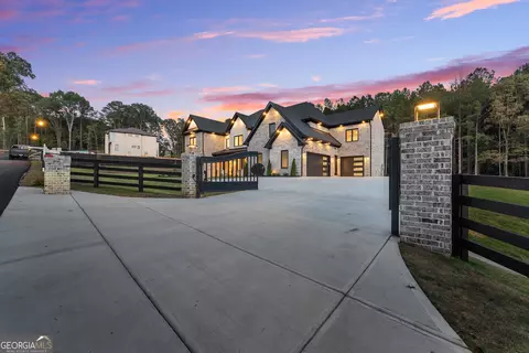 1682 Mineral Springs Rd, Hoschton, GA 30548