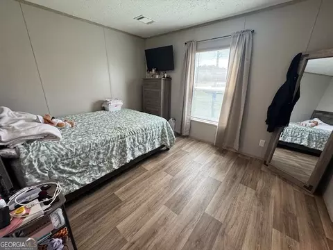 Bedroom - 2470 Kitchen Rd, Dexter, GA 31019 photo 2 of 7