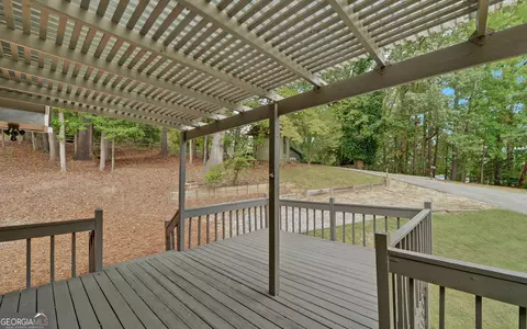 Exterior - 120 Ridgemore Cir, Toccoa, GA 30577 photo 4 of 12