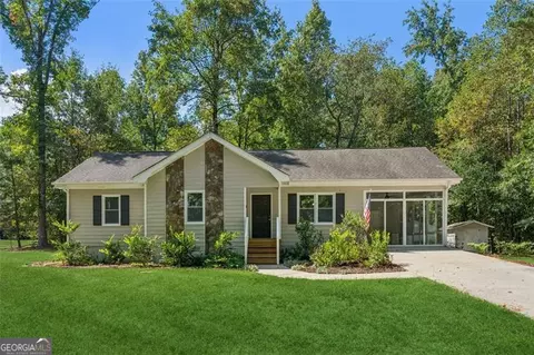 1223 Lavista Dr, Monroe, GA 30655