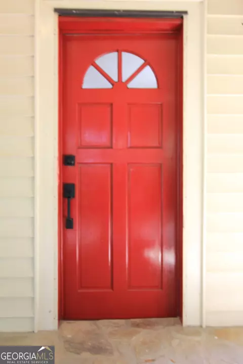 Exterior - 31 Reed Dr, Lagrange, GA 30240 photo 6 of 7