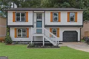 4913 Windsor Downs Dr, Decatur, GA 30035