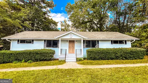 105 Highland Cir, Stockbridge, GA 30281