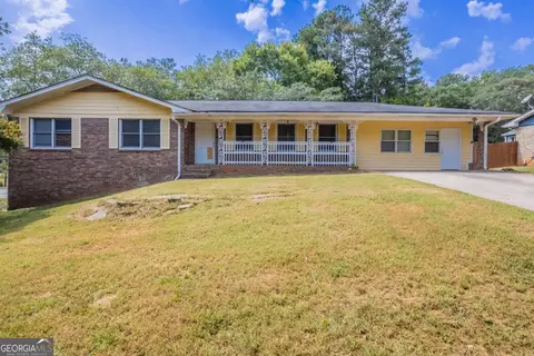 5967 Cedar Ln SW, Mableton, GA 30126