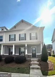 622 Green St, Lawrenceville, GA 30046