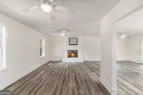 Living - 797 Babbs Mill Rd, Hampton, GA 30228 photo 3 of 3