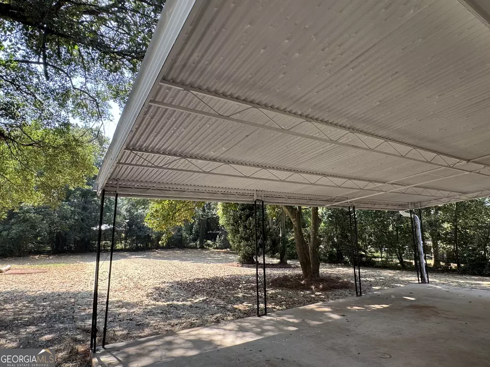 Exterior - 215 Denham St, Thomaston, GA 30286 photo 2 of 10
