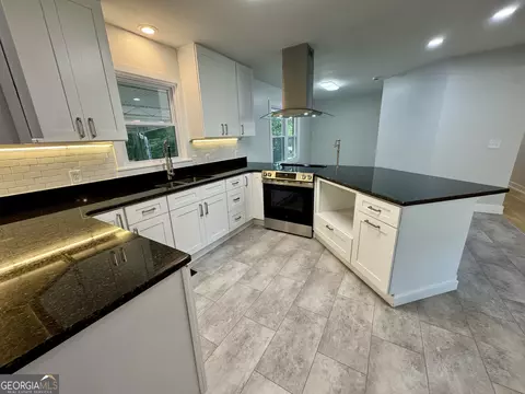 Kitchen - 215 Denham St, Thomaston, GA 30286 photo 1 of 5