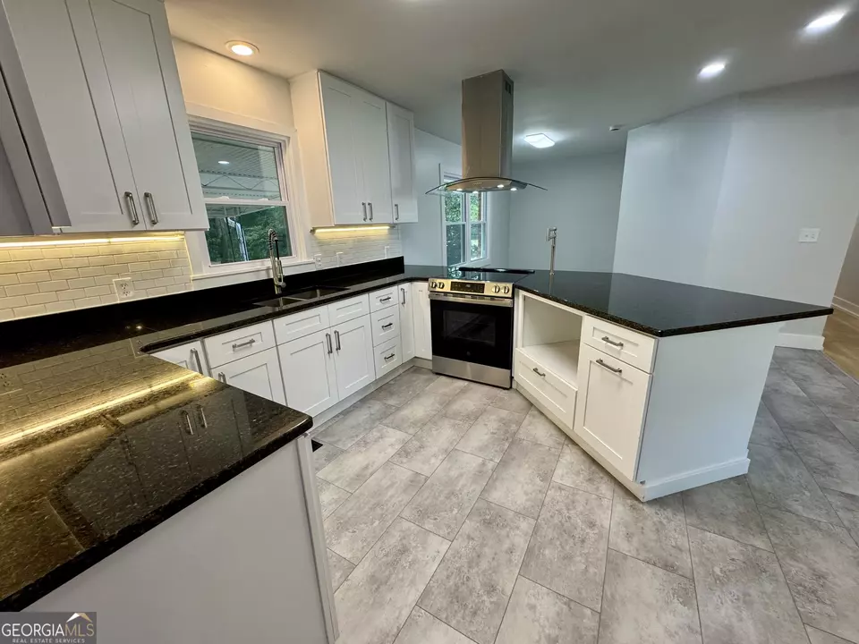 Kitchen - 215 Denham St, Thomaston, GA 30286 photo 1 of 5