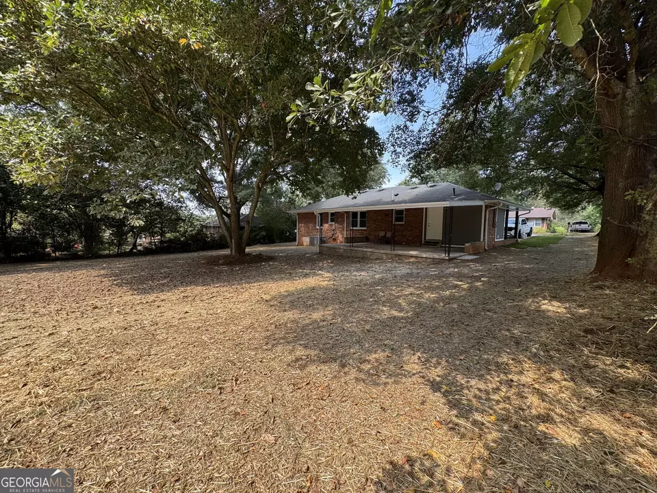 Exterior - 215 Denham St, Thomaston, GA 30286 photo 9 of 10