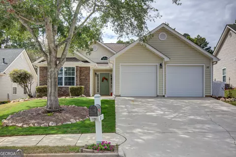 37 Green Spg, Newnan, GA 30265