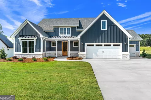 78 S Pointe Dr, Hartwell, GA 30643