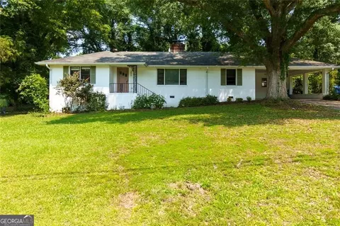 256 4th Ave, Winder, GA 30680