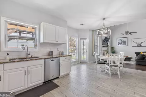 2144 Beacon Crest Dr, Buford, GA 30519 photo 20