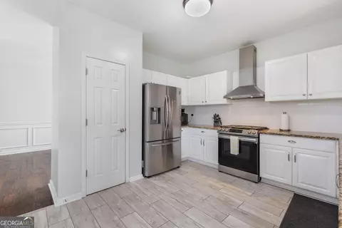 2144 Beacon Crest Dr, Buford, GA 30519 photo 17