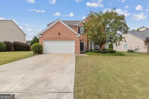 2144 Beacon Crest Dr, Buford, GA 30519