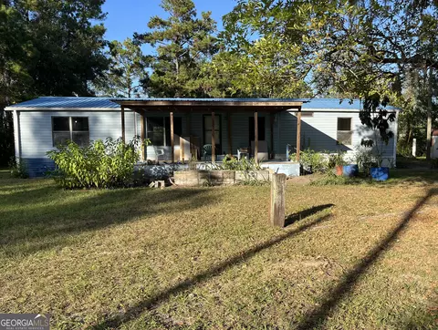 242 Albert Smith St, Folkston, GA 31537