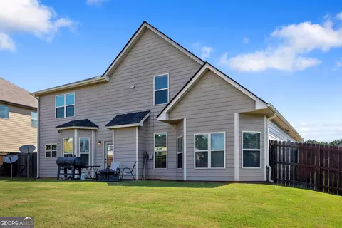 Exterior - 6891 Dresden Dr, Rex, GA 30273 photo 3 of 3
