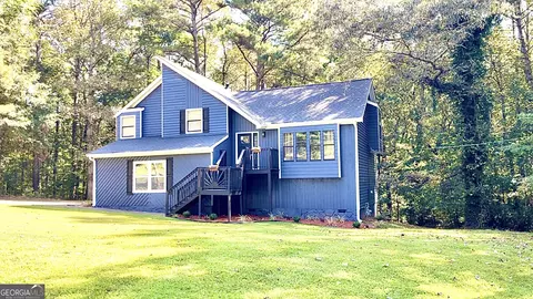 3706 Londonderry Ct, Lithonia, GA 30038