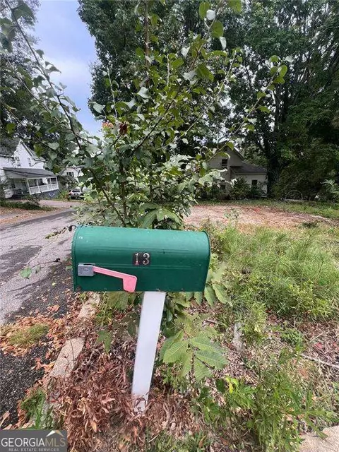 13 Liberty St, Gainesville, GA 30501